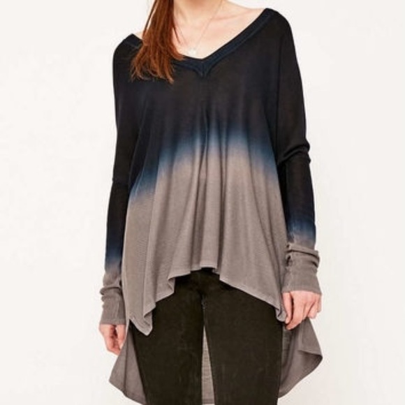 Urban Outfitters Sweaters - UO / PINS & NEEDLES / OMBRÉ LONG SLEEVE TOP